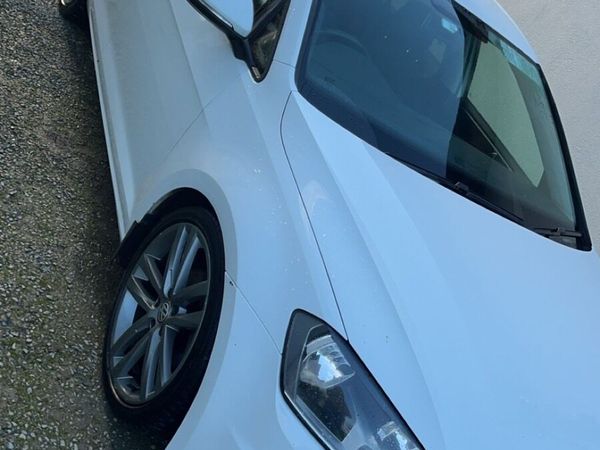 Volkswagen Golf Estate, Diesel, 2015, White