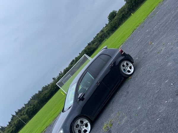 Volkswagen Golf Hatchback, Diesel, 2010, Black