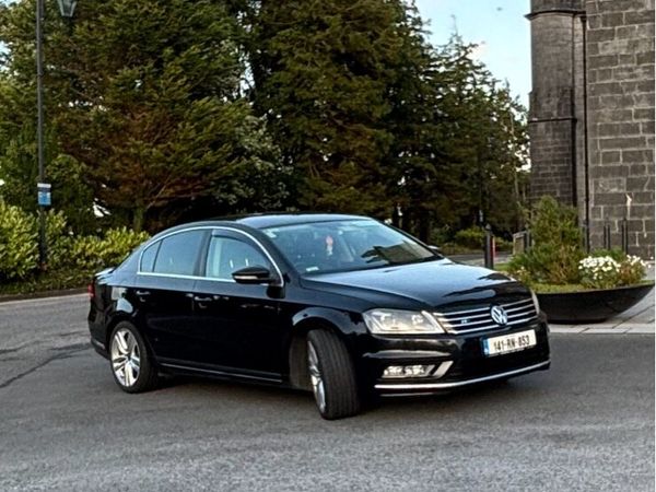 Volkswagen Passat Saloon, Diesel, 2014, Black