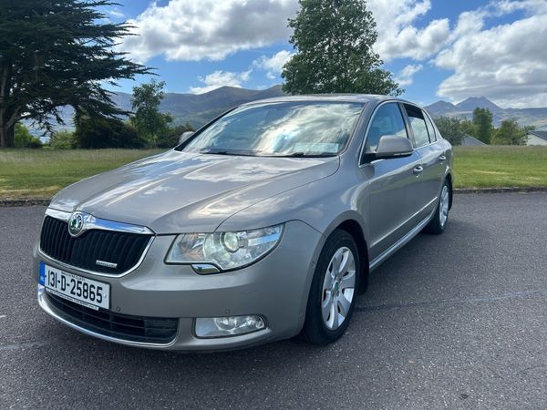 Skoda Superb Saloon, Diesel, 2013, Beige