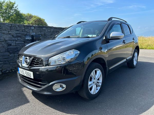 Nissan Qashqai Hatchback, Diesel, 2011, Black