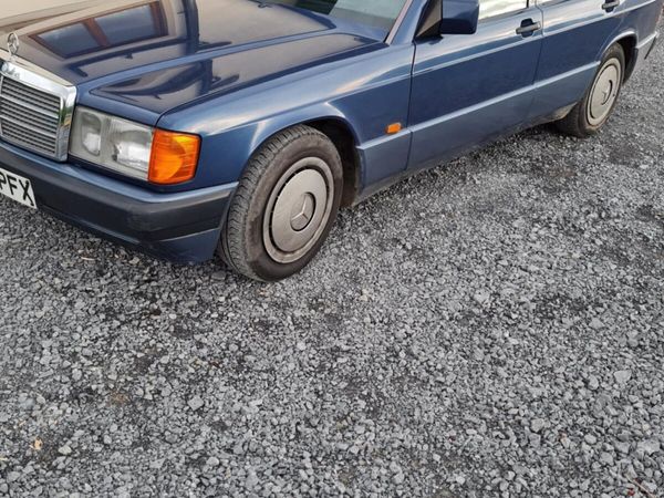 Mercedes-Benz 190 Saloon, Petrol, 1991, Blue