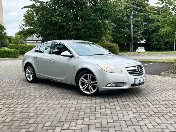 Opel Insignia MPV, Diesel, 2013, Silver