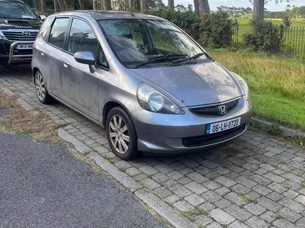 Honda Jazz Hatchback, Petrol, 2006, Silver