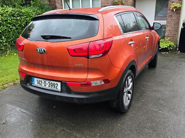 Kia Sportage SUV, Diesel, 2014, Orange