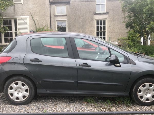 Peugeot 308 Hatchback, Diesel, 2011, Grey