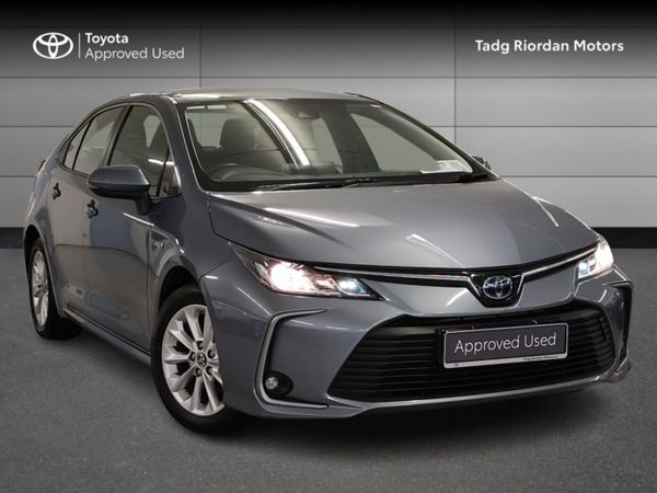 Toyota Corolla Saloon, Petrol Hybrid, 2019, Grey