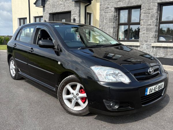 Toyota Corolla Hatchback, Petrol, 2004, Black
