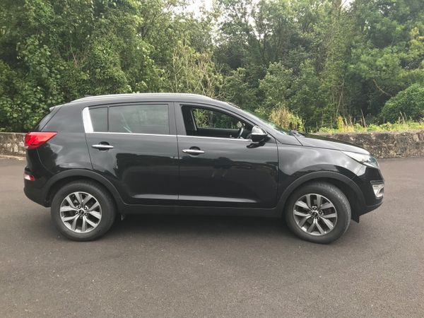 Kia Sportage SUV, Diesel, 2015, Black