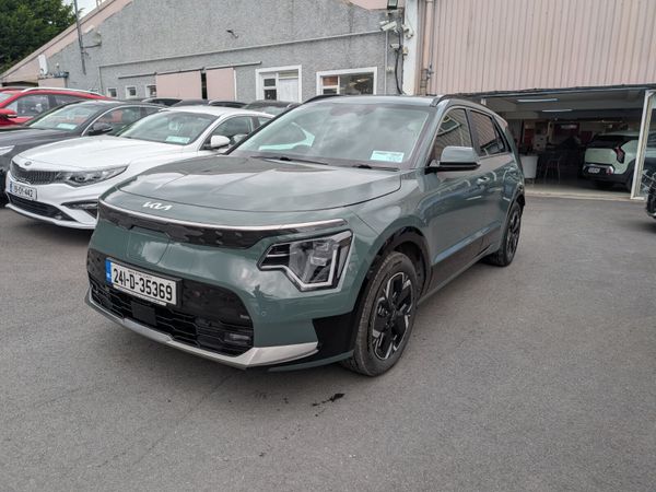 Kia Niro SUV, Electric, 2024, Green