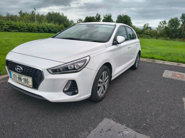 Hyundai i30 Hatchback, Diesel, 2017, White