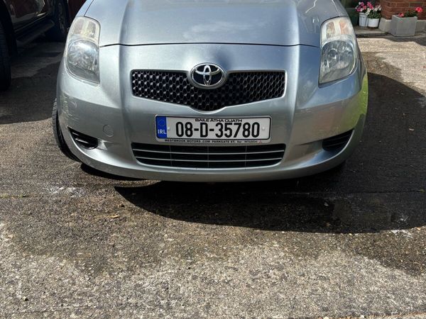 Toyota Yaris Hatchback, Petrol, 2008, Silver