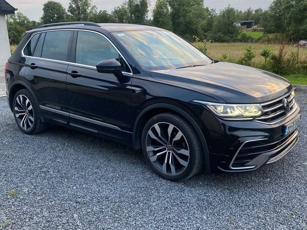 Volkswagen Tiguan SUV, Diesel, 2022, Black
