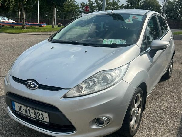 Ford Fiesta Hatchback, Diesel, 2010, Silver