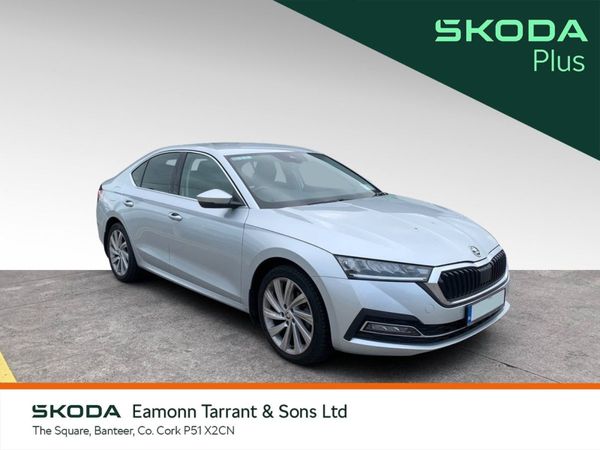 Skoda Octavia Saloon, Diesel, 2023, Grey