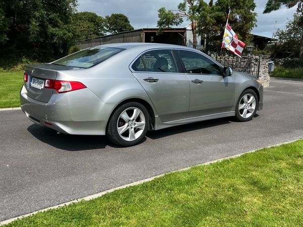 Honda Accord Saloon, Diesel, 2008, Silver