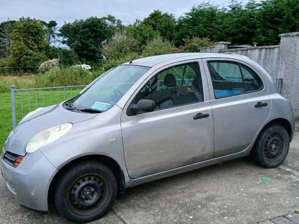 Nissan Micra Hatchback, Petrol, 2004, Silver