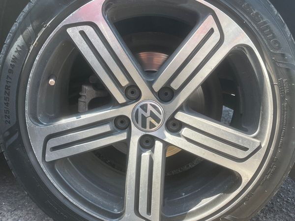 Volkswagen Golf Hatchback, Diesel, 2010, Grey