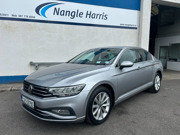 Volkswagen Passat Saloon, Diesel, 2021, Grey