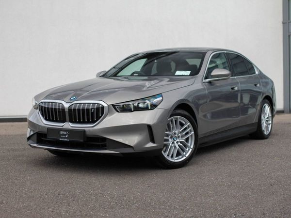 BMW i5 Saloon, Electric, 2025, Grey
