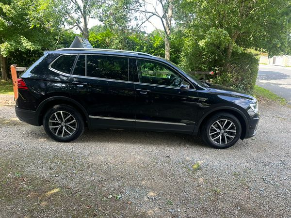 Volkswagen Tiguan SUV, Diesel, 2018, Black