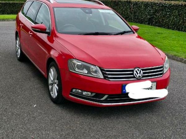 Volkswagen Passat Estate, Diesel, 2012, Red