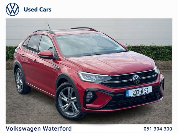 Volkswagen Taigo Estate/Jeep, Petrol, 2023, Red