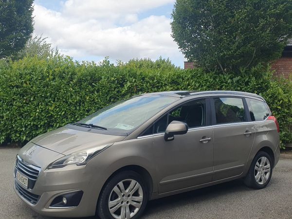 Peugeot 5008 MPV, Diesel, 2016, Grey