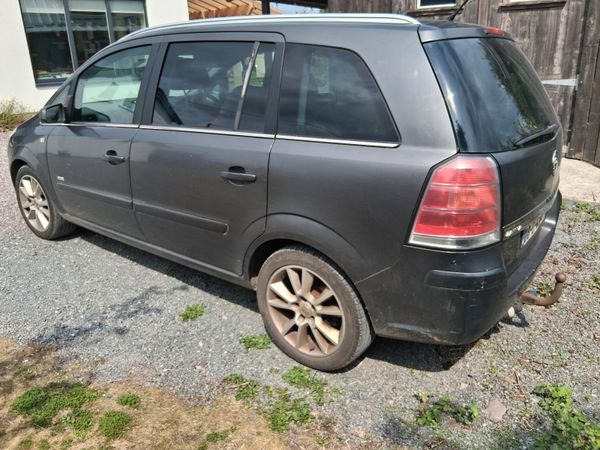 Vauxhall Zafira MPV, Diesel, 2009, Grey