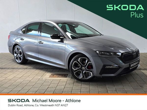 Skoda Octavia Saloon, Diesel, 2024, Grey