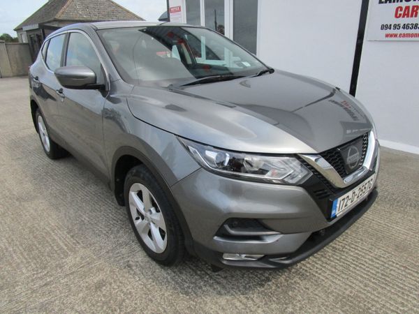 Nissan Qashqai SUV, Diesel, 2017, Grey