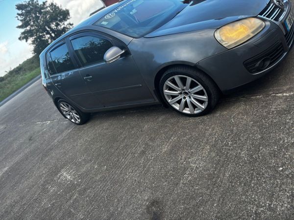 Volkswagen Golf Hatchback, Diesel, 2008, Grey