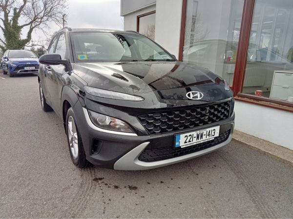 Hyundai KONA MPV, Petrol, 2022, Black