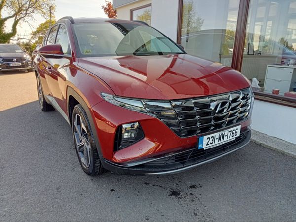Hyundai Tucson MPV, Petrol Hybrid, 2023, Red