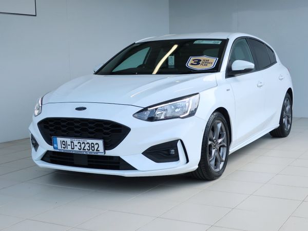 Ford Focus Hatchback, Diesel, 2019, White