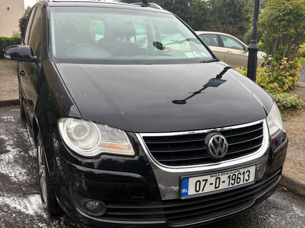 Volkswagen Touran MPV, Petrol, 2007, Black
