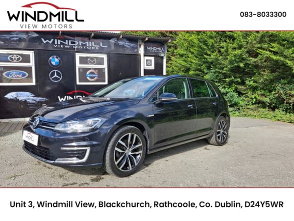 Volkswagen Golf Estate, Electric, 2019, Black