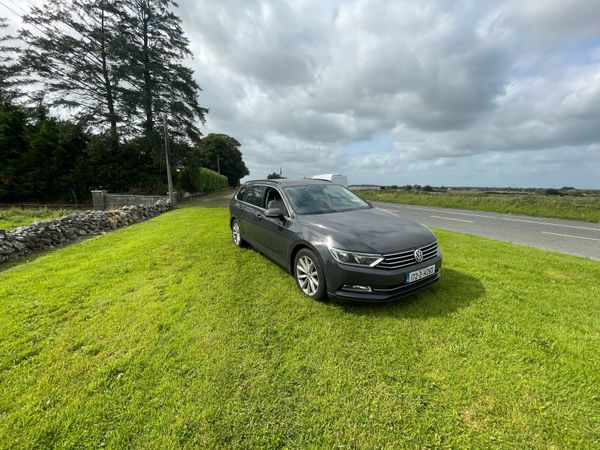 Volkswagen Passat Estate, Diesel, 2017, Grey