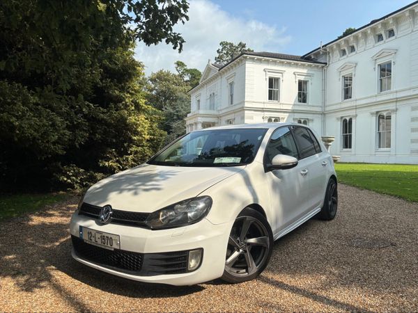 Volkswagen Golf Hatchback, Diesel, 2012, White
