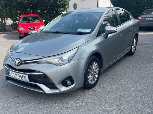 Toyota Avensis Saloon, Diesel, 2017, Grey