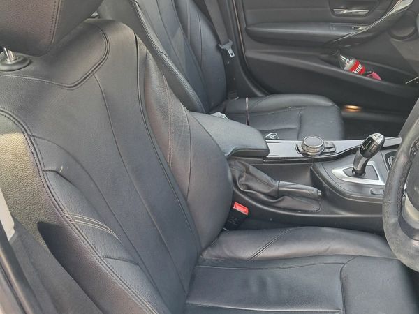 BMW 3-Series Saloon, Diesel, 2015, White