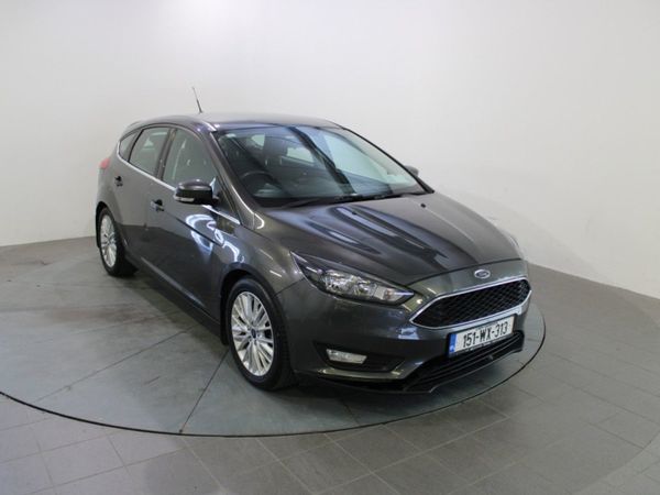 Ford Focus Hatchback, Diesel, 2015, Grey