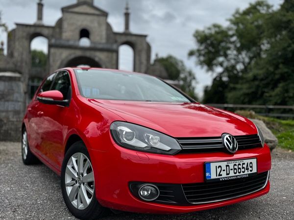 Volkswagen Golf Hatchback, Petrol, 2012, Red