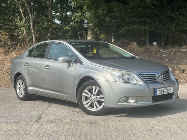 Toyota Avensis Saloon, Petrol, 2009, Grey