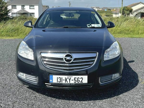 Opel Insignia MPV, Diesel, 2013, Black