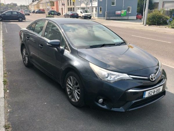 Toyota Avensis Saloon, Diesel, 2015, Grey
