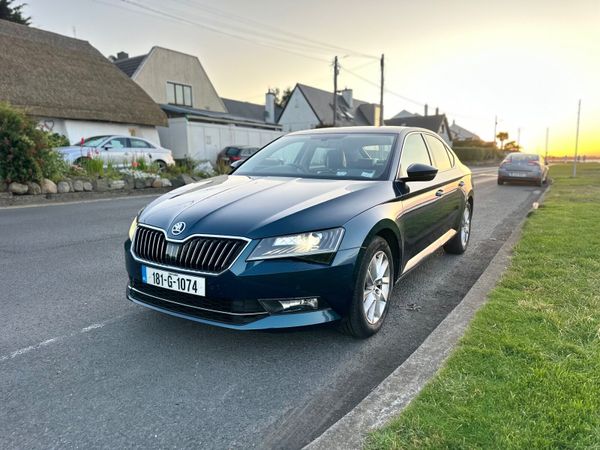 Skoda Superb Hatchback, Diesel, 2018, Grey