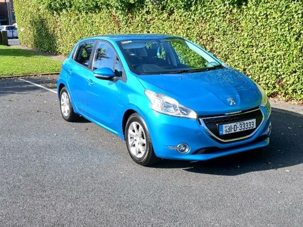 Peugeot 208 Hatchback, Petrol, 2013, Blue
