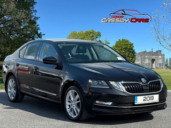 Skoda Octavia Hatchback, Diesel, 2019, Black