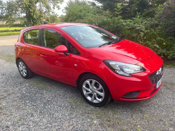 Opel Corsa Hatchback, Petrol, 2016, Red